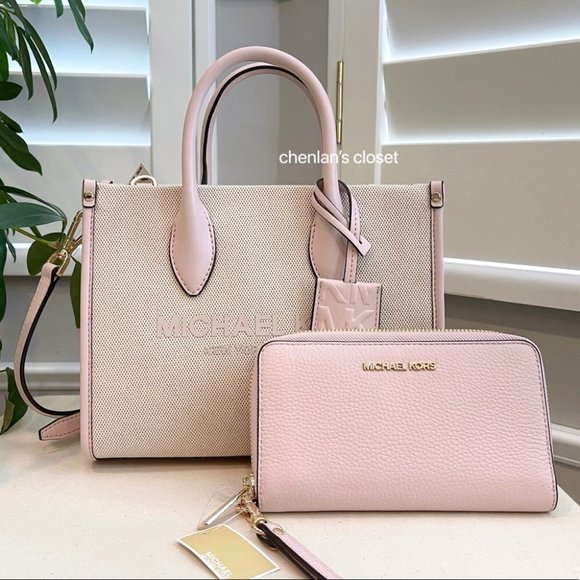 Michael Kors Handbags - 🌸NeW! Michael Kors Mirella Small Tote Set